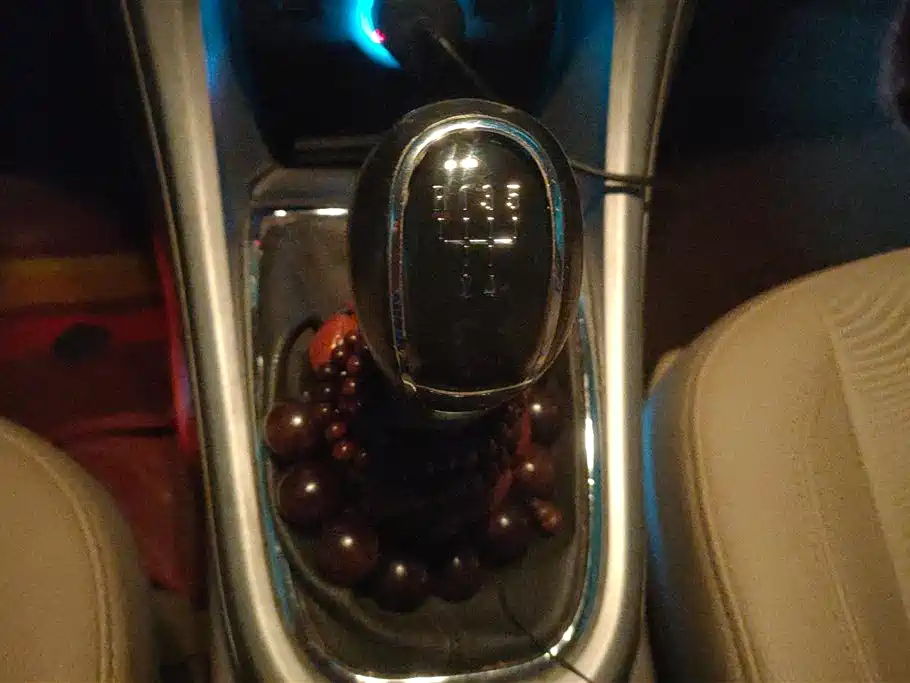 Buick Excelle 2013 Model GT 1.6L Manual Progressive фото 16