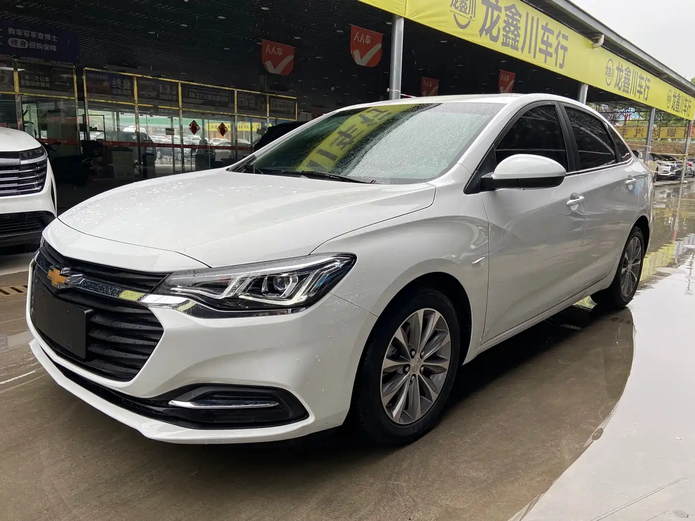 CHEVROLET CRUZE