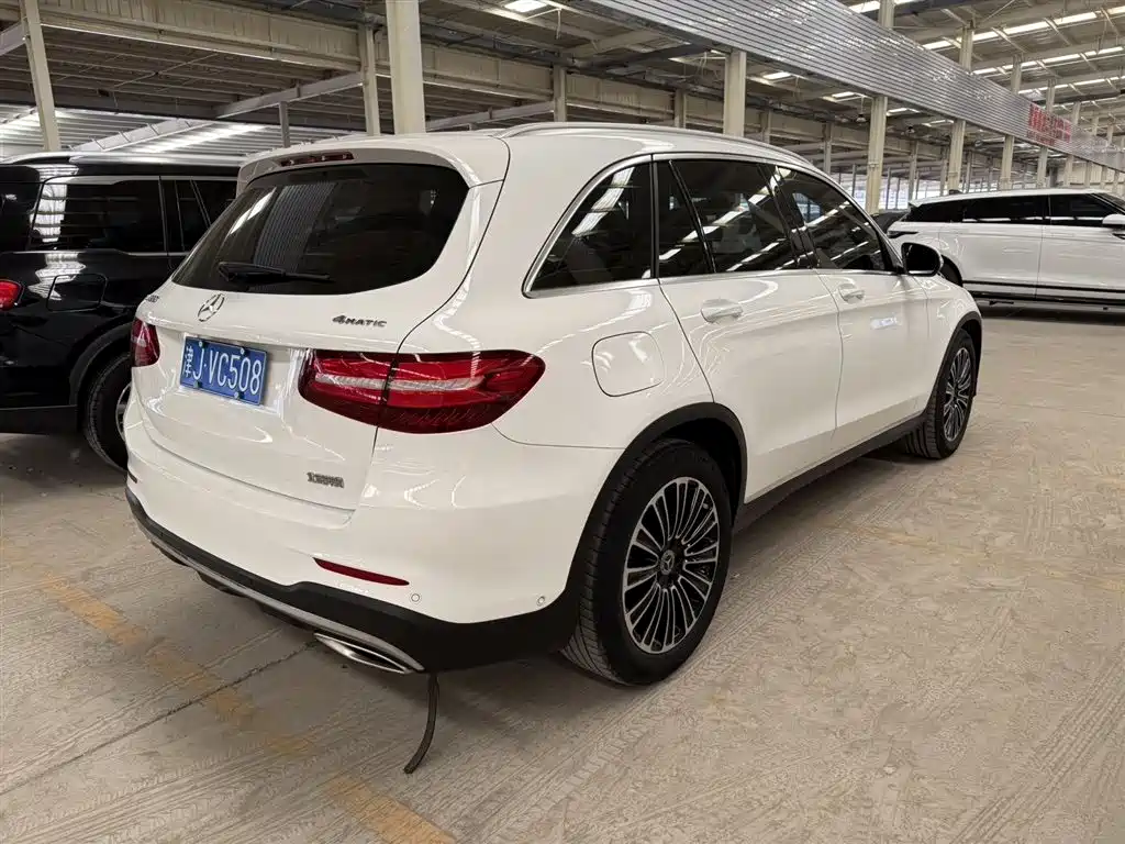 Mercedes-Benz GLC 2018 Facelift GLC 260 4MATIC Dynamic фото 5
