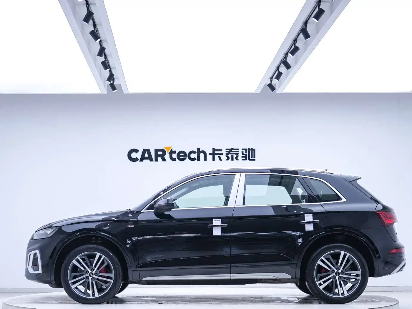 Audi Q5L 2022 Facelift 40T Luxury Dynamic фото 2