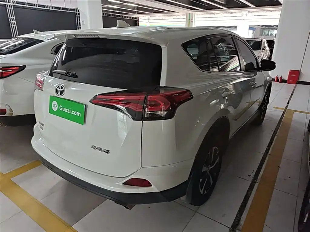 Toyota RAV4 Rongfang 2019 2.0L CVT 2WD Pioneer Version China V фото 7