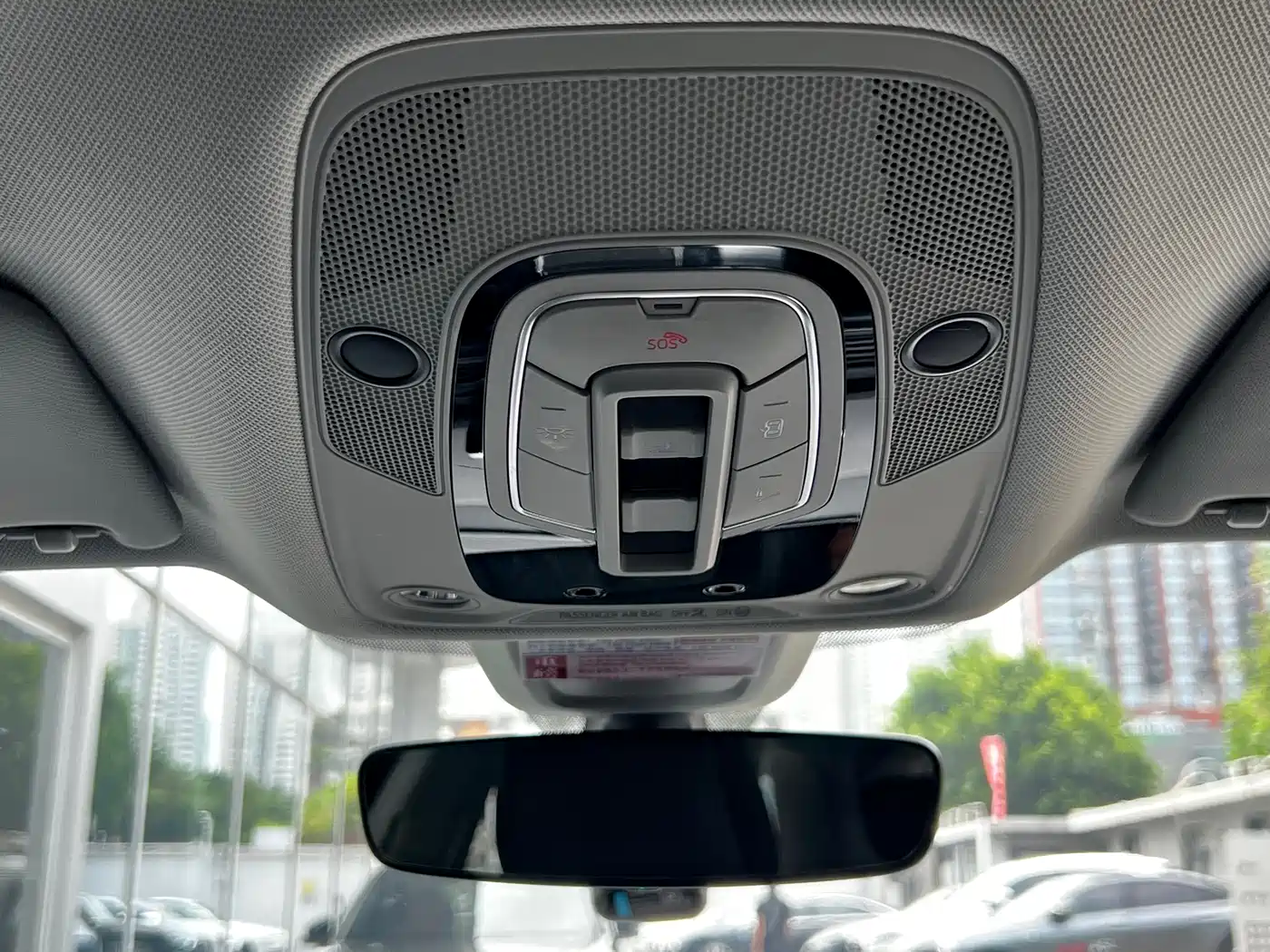 Audi Q5L 2020 Facelift 40 TFSI Honor Fashion фото 15