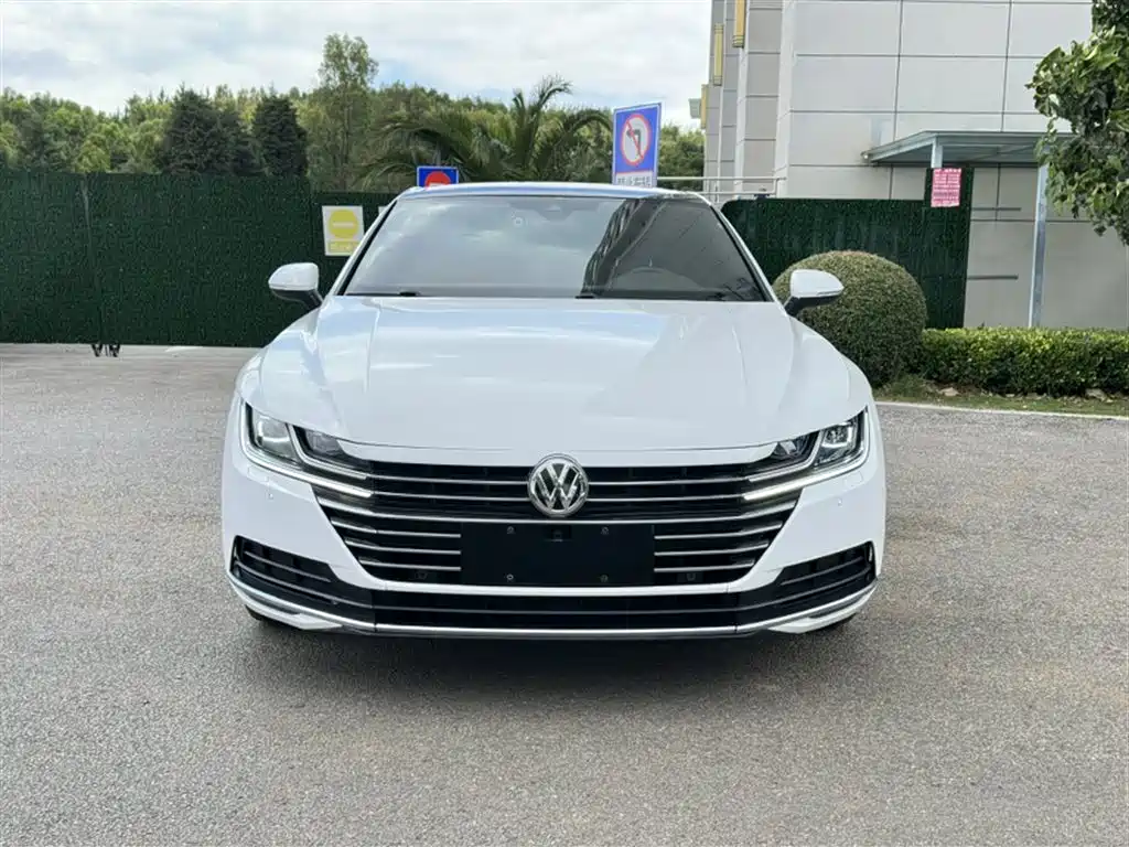 Volkswagen FAW-Volkswagen CC 2020 330TSI Glamour Version China VI фото 9