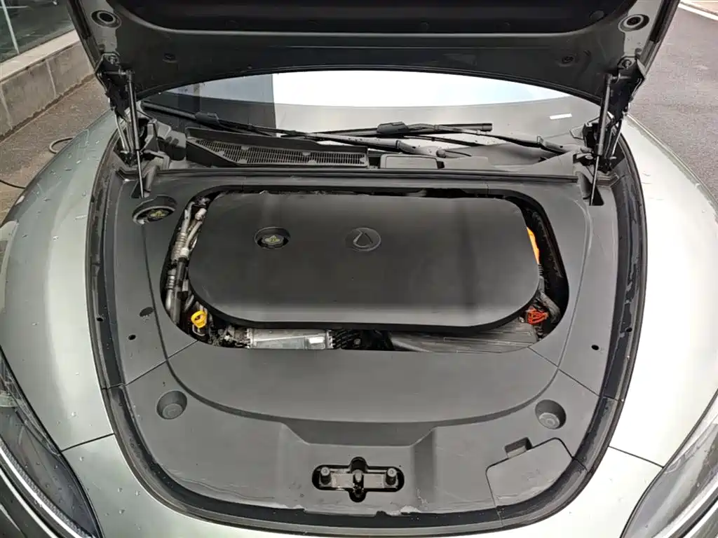 Denza Z9GT 2024 1100 AWD Ultra Edition фото 16