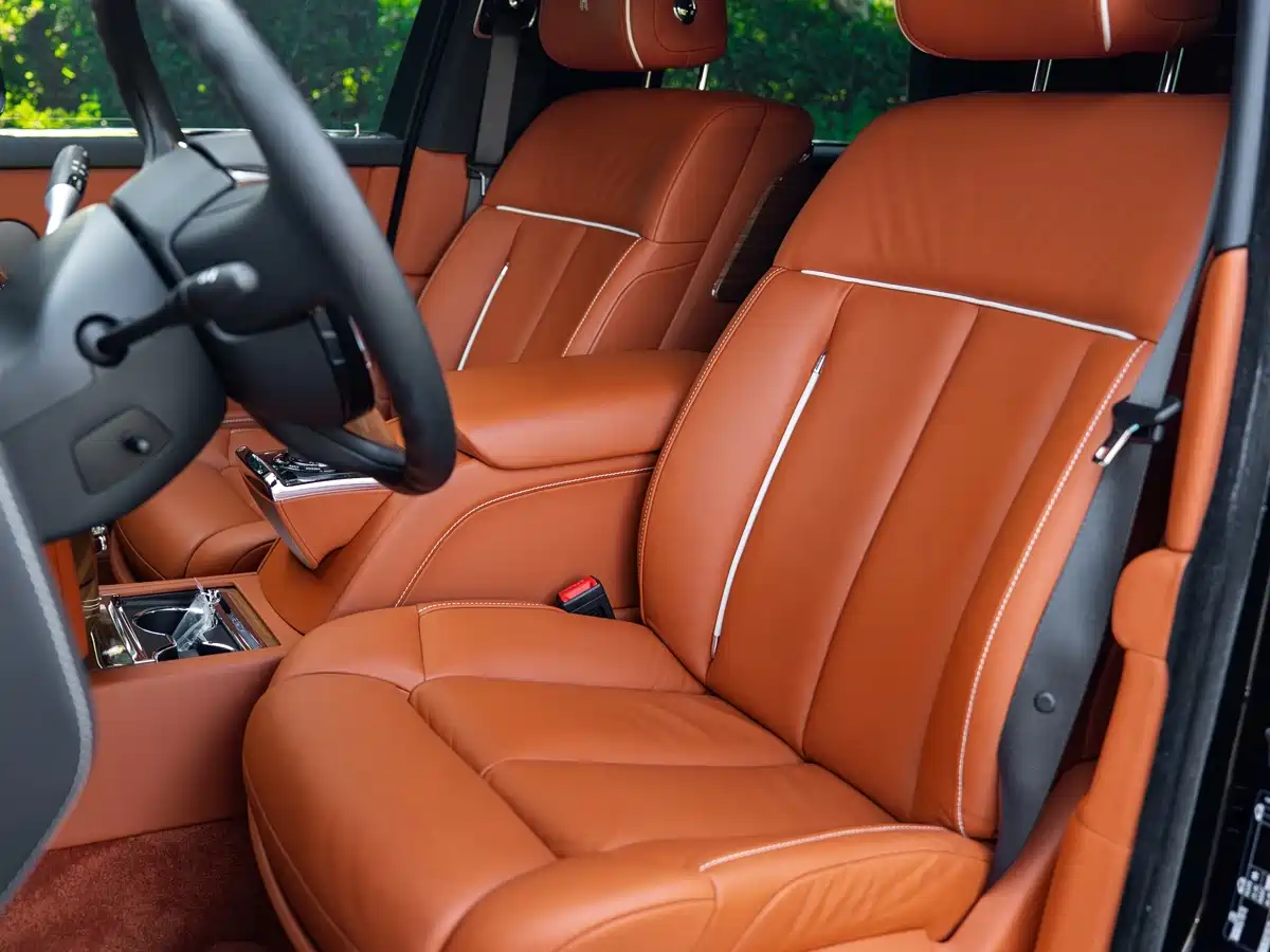 Фото 6 - Rolls-Royce Phantom
