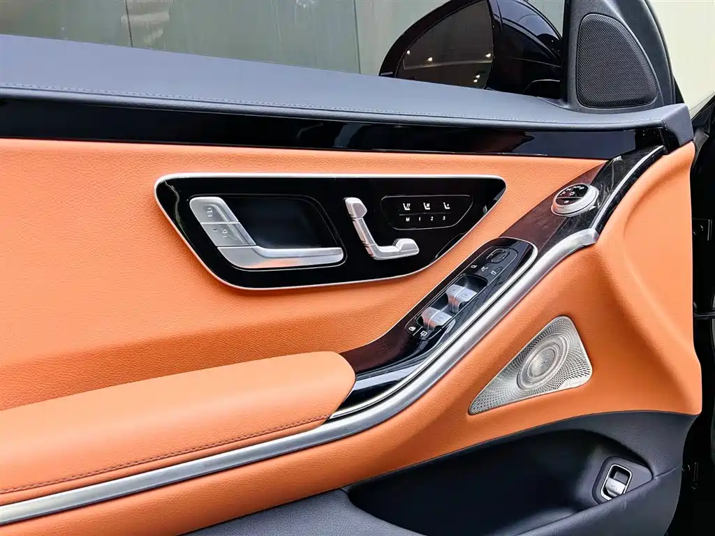 Mercedes-Benz S-Class 2024 S 400 L Luxury Edition фото 11