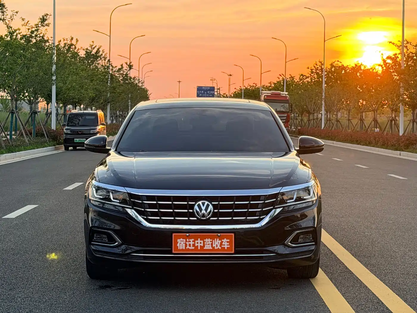Volkswagen Passat 2019 330TSI Elite Version China VI фото 2