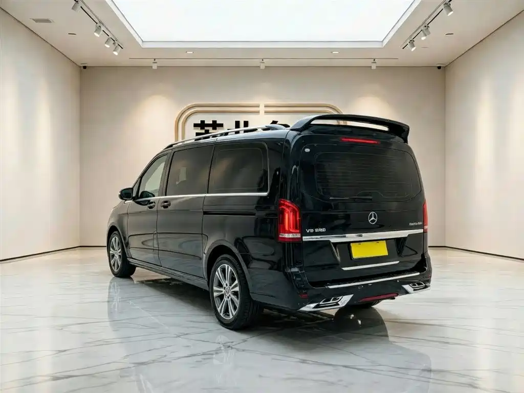 Mercedes-Benz Vito 2021 2.0T Business Edition 7-seater фото 8