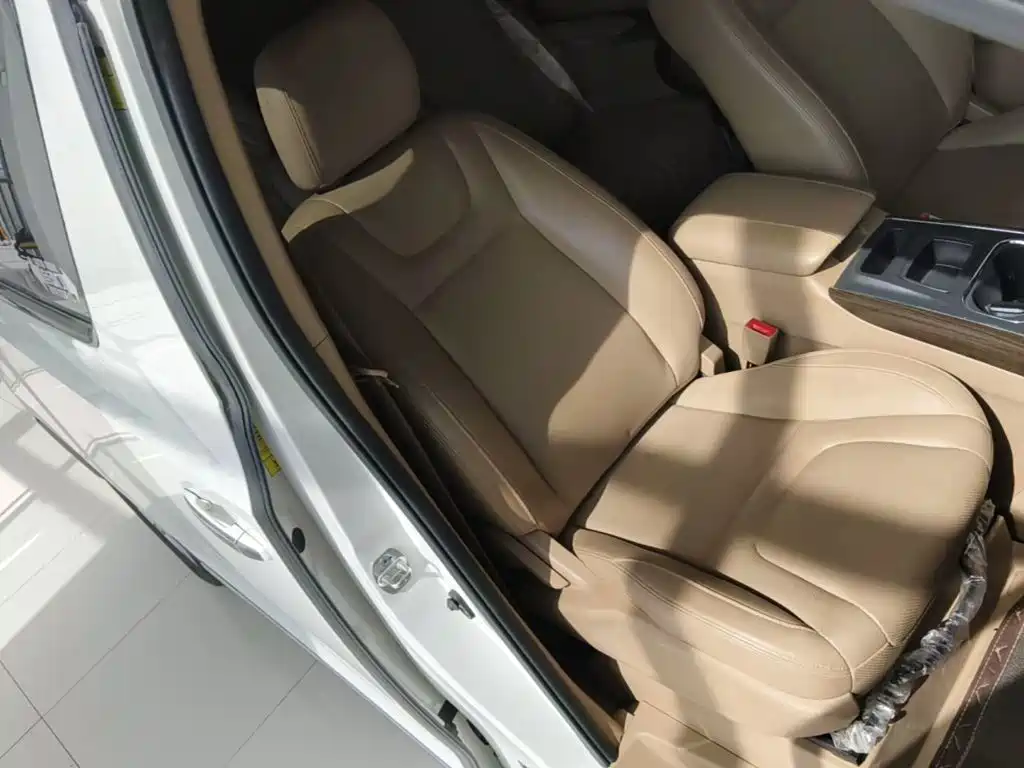 JAC Refine Refine L6 MAX 2022 2021 2.0T Auto Luxury