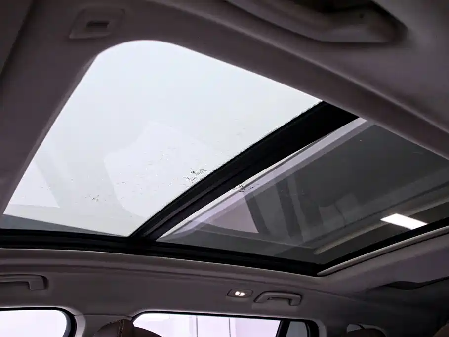 Photo 12 - BMW X7