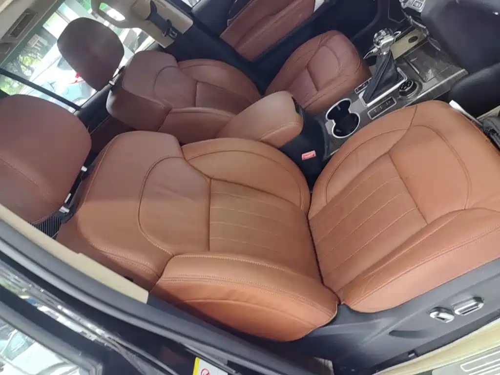 Haval H9 2015 2015 2.0T 4WD Luxury 7-Seater