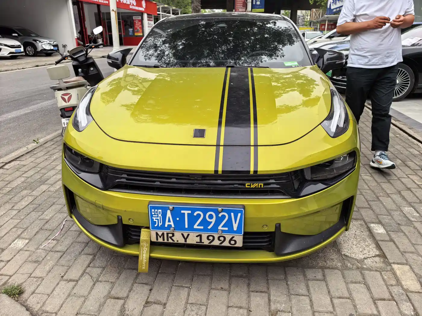 Lynk & Co 03 2022 03+ 2.0TD Auto Wind Rider Edition фото 2