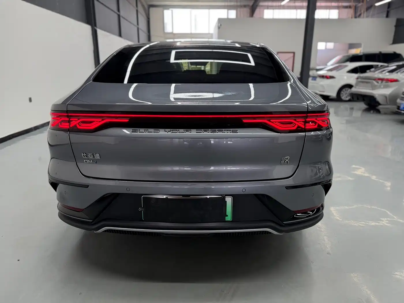 BYD Han 2022 DM-i 121KM Premium Edition фото 5