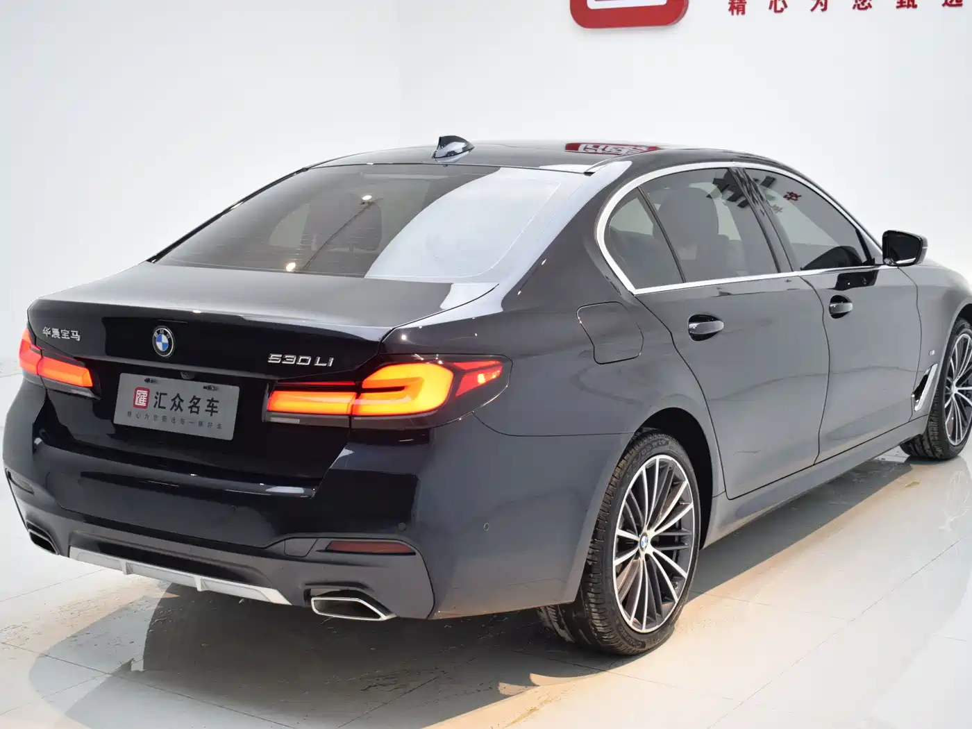 BMW 5 Series 2023 Facelift 530Li Leading M Sport Package фото 22