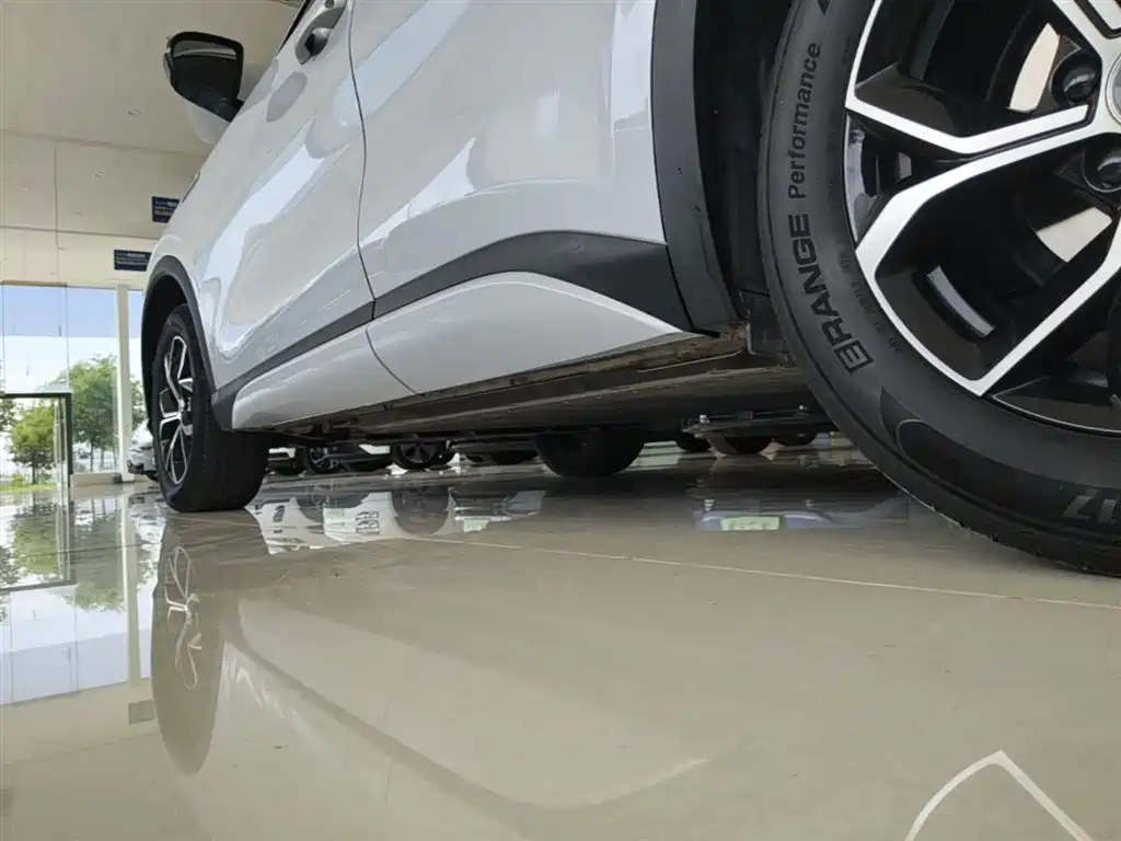 BYD Yuan PLUS 2024 Glory Edition 510KM Leading фото 22