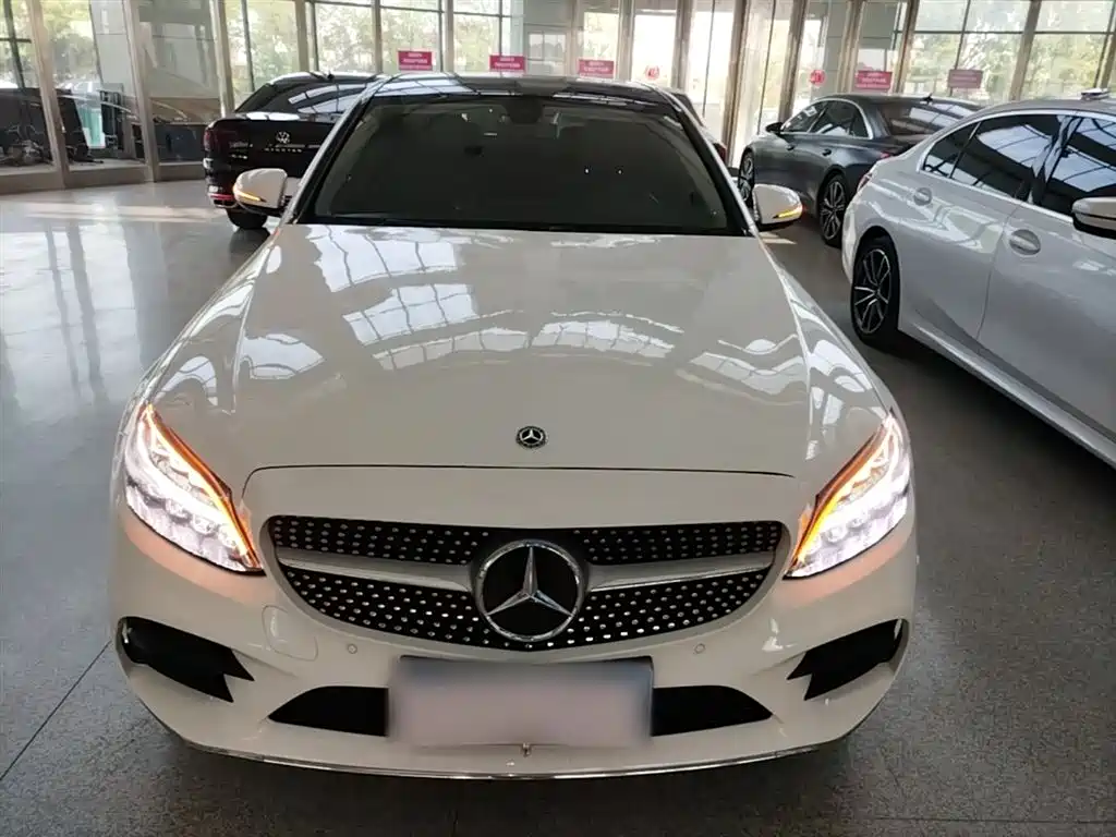 Mercedes-Benz C-Class 2021 C 260 L Sport Edition фото 3