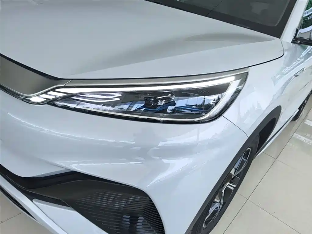 BYD Yuan PLUS 2024 Glory Edition 510KM Leading фото 24