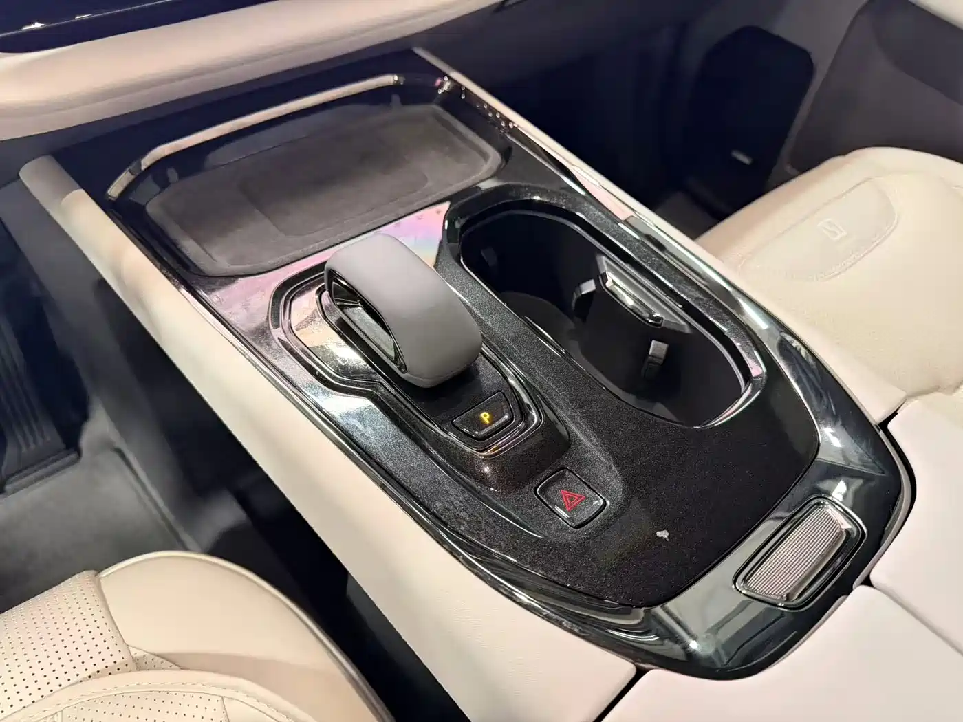 ZEEKR EXTREME KRYPTON 009