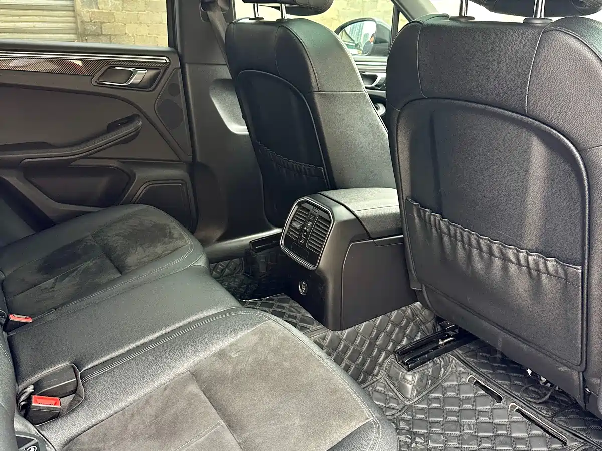 Porsche Macan 2018 Macan 2.0T фото 20