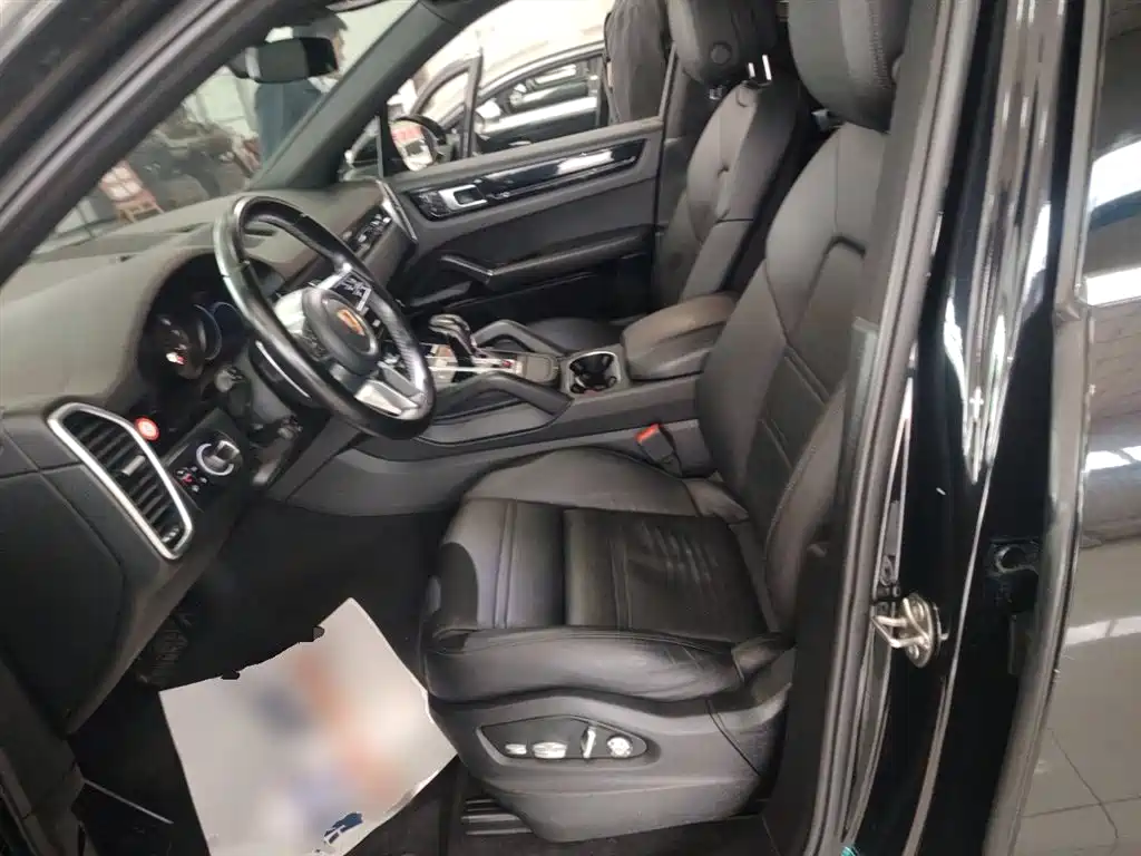 Porsche Cayenne 2018 Cayenne 3.0T фото 11