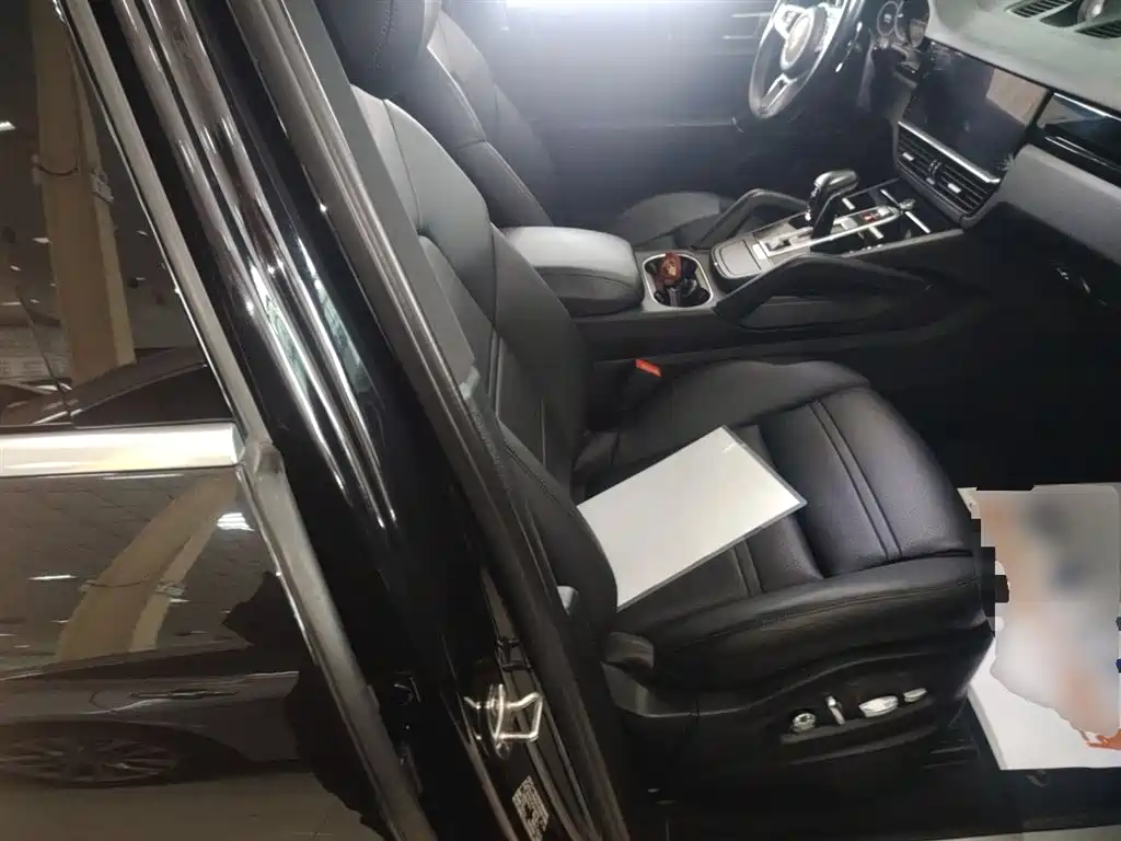 Porsche Cayenne 2018 Cayenne 3.0T фото 20