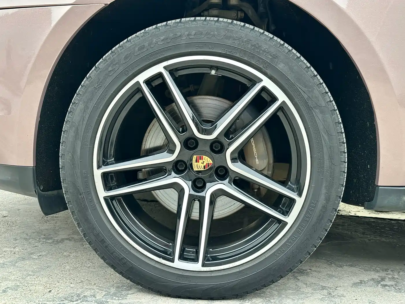 Porsche Macan 2018 Macan 2.0T фото 39