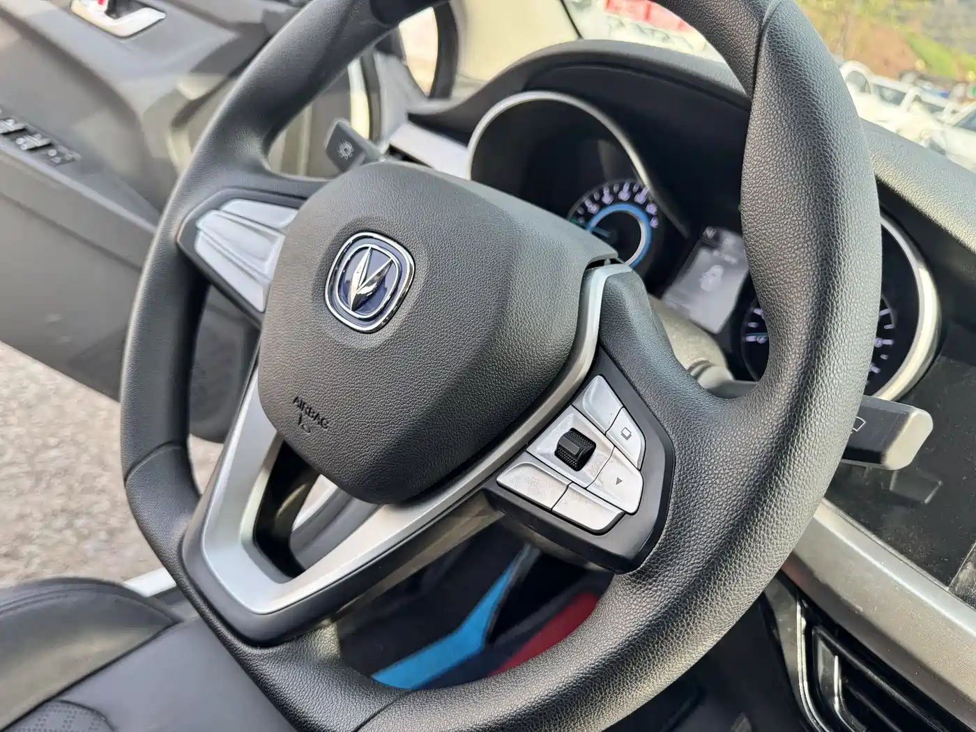 Changan Eado New Energy 2022 2022 EV460 Smart Ride-Hailing Edition (LFP)
