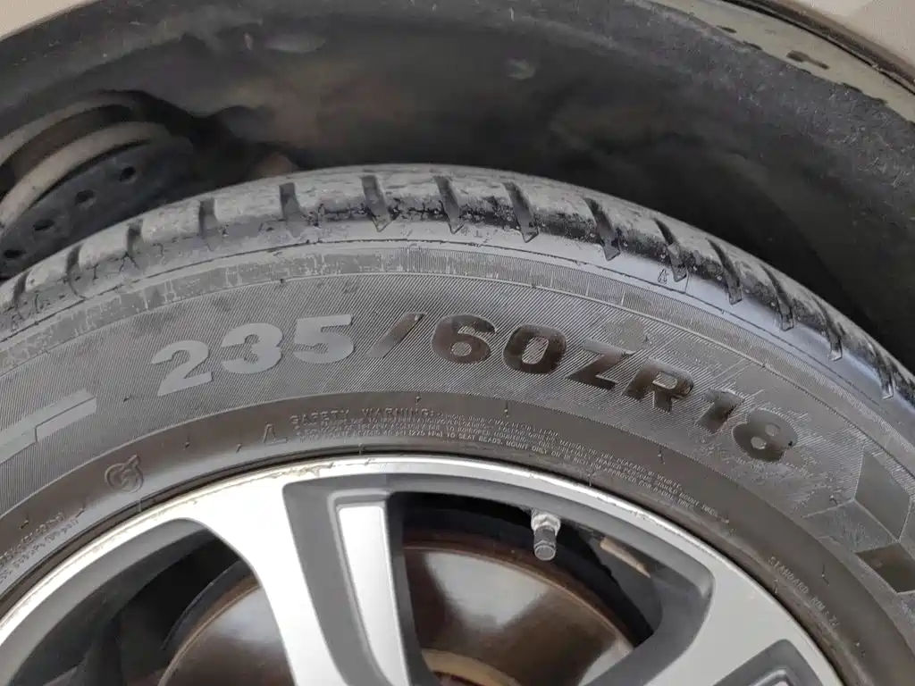 Фото 24 - Volvo XC60