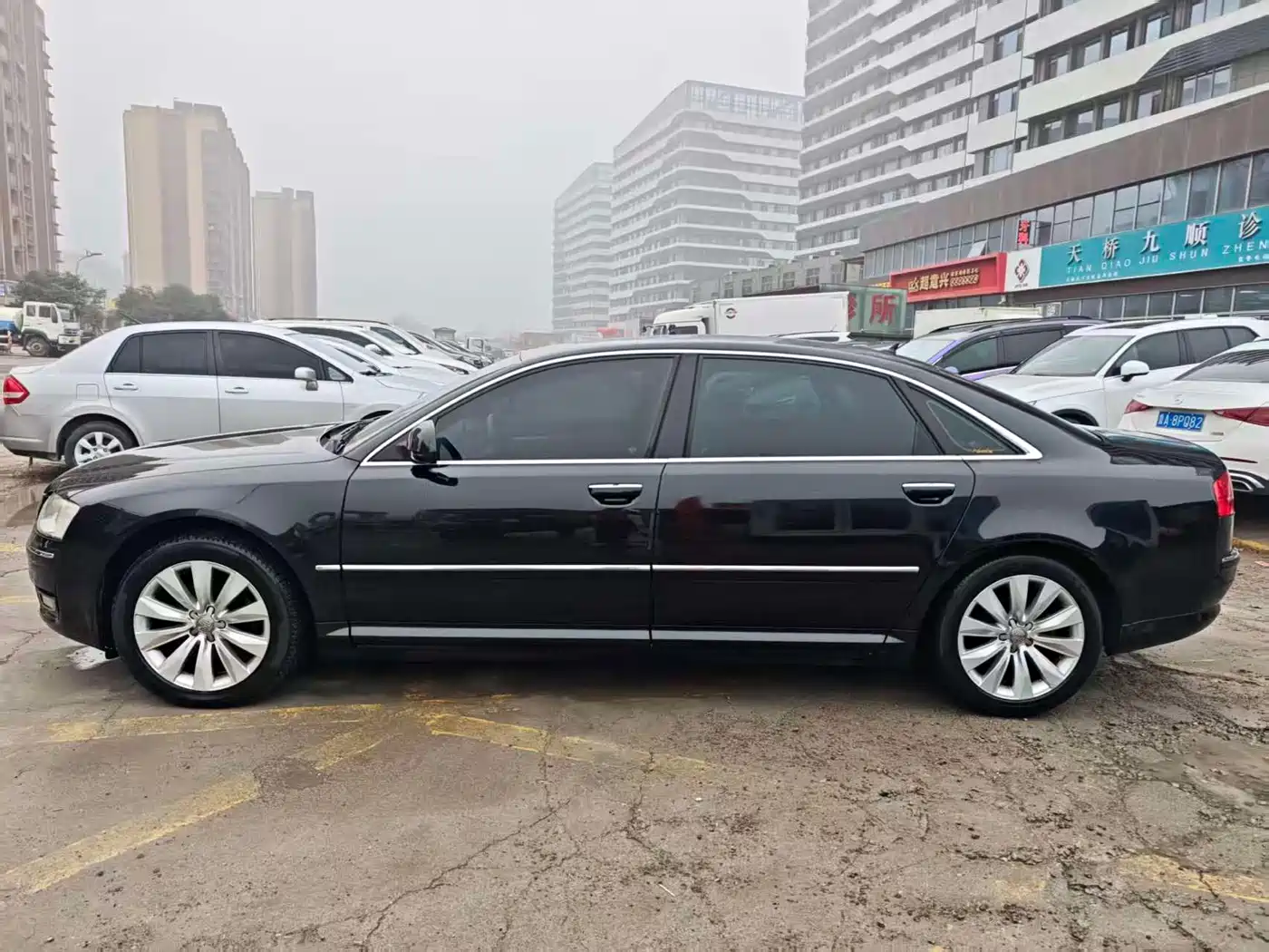 Audi A8 2009 Audi A8L 2.8 FSI Standard фото 3