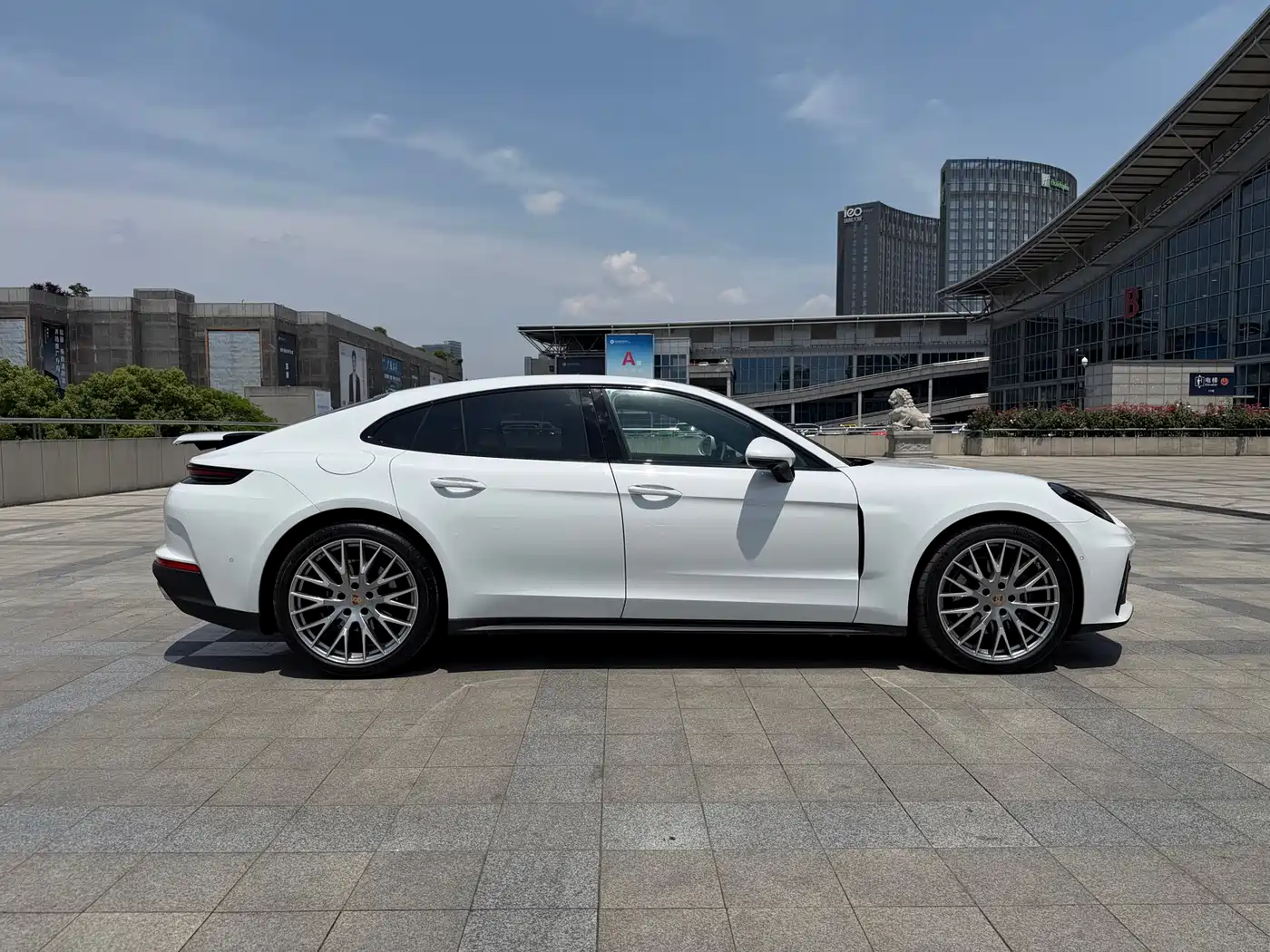 Porsche Panamera 2024 Panamera 2.9T фото 4
