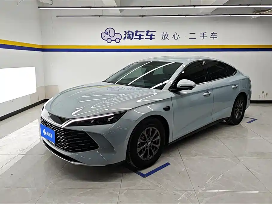 BYD Qin L 2025 DM-i Smart Drive Edition 80KM Leading