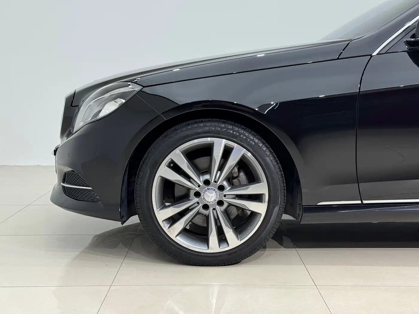 Mercedes-Benz E-Class 2014 E 260 L Sport фото 8
