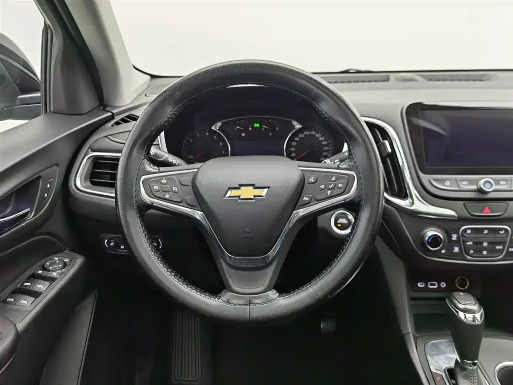 Chevrolet Equinox 2019 535T Auto Control Edition China V фото 11