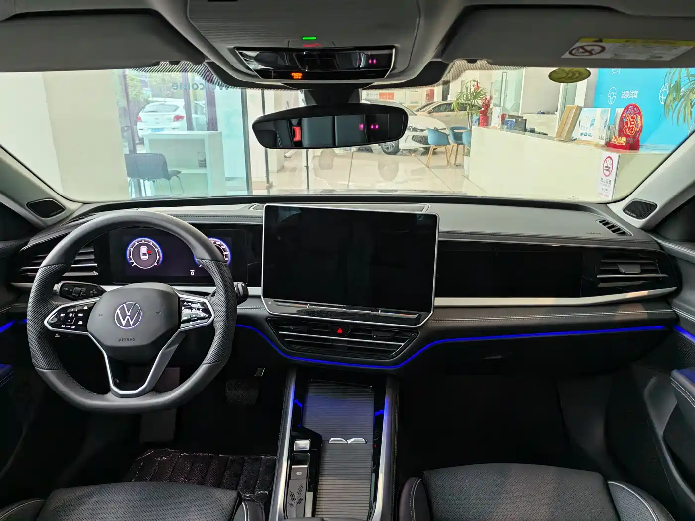 Volkswagen Passat 2025 Model Pro 380TSI Starlight Dragon Premium Edition фото 6