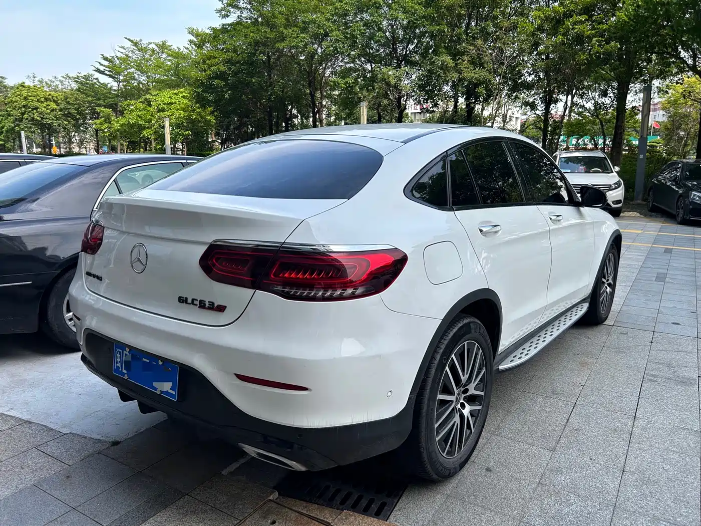Mercedes-Benz GLC Coupe 2022 Facelift GLC 300 4MATIC Coupe SUV фото 13