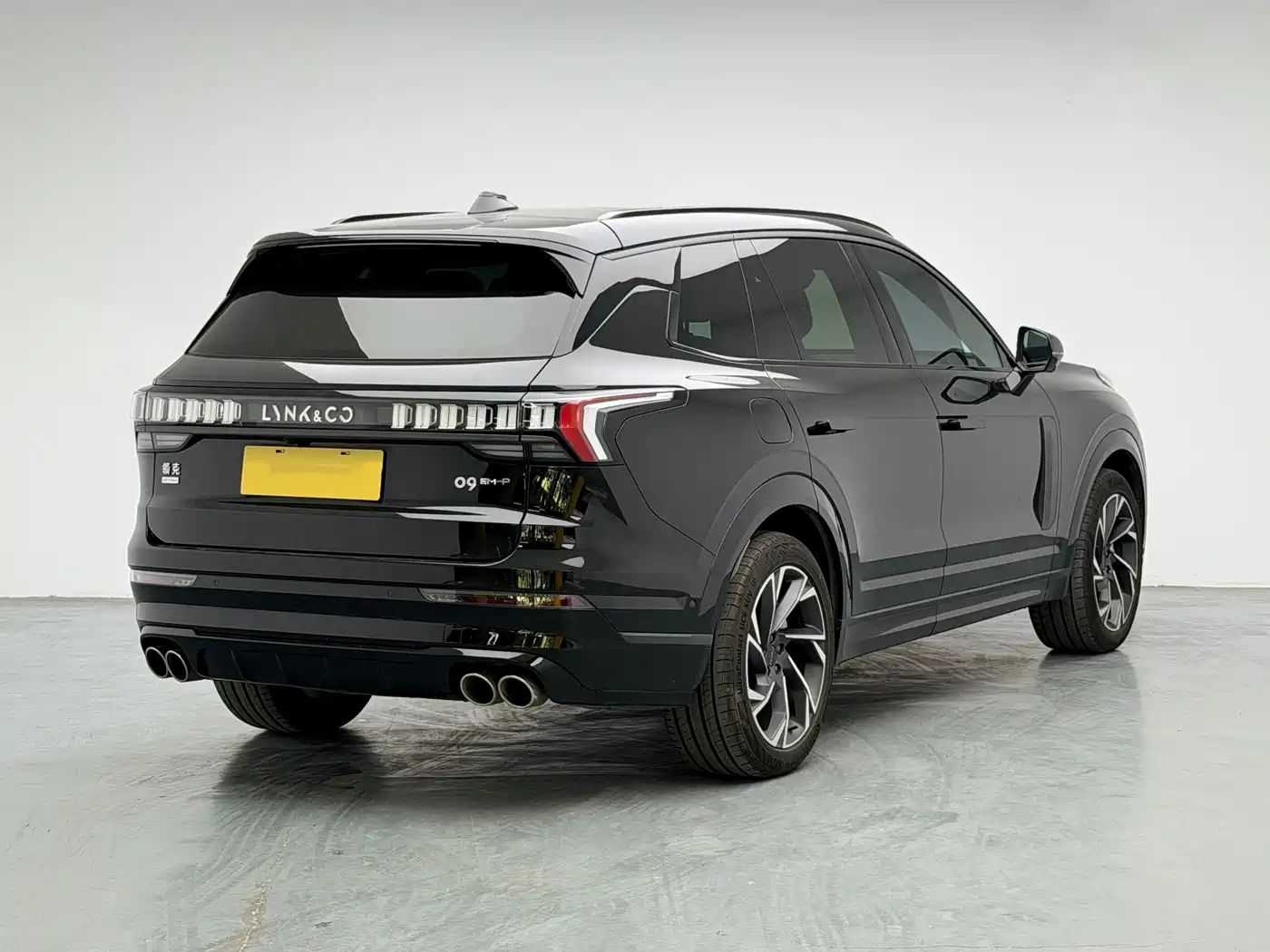 Lynk & Co 09 EM-P 2021 2.0T PHEV Ultra 6-seater фото 4