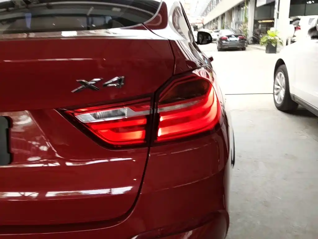 BMW X4 2014 xDrive28i Leading Edition фото 8