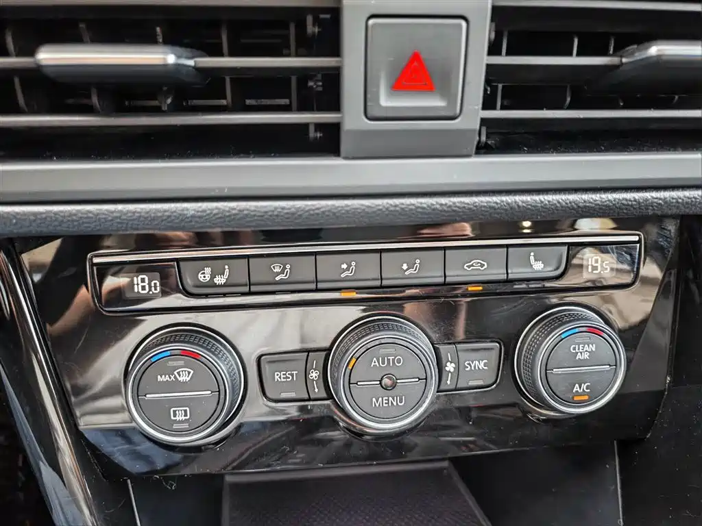 Volkswagen Tayron 2019 330TSI 4WD Luxury China V фото 18