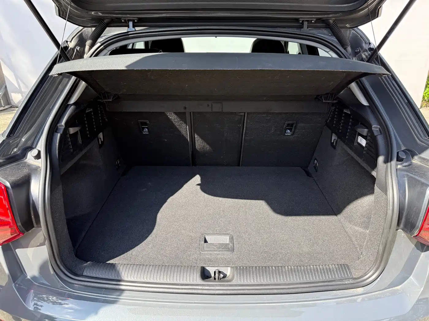 Audi Q2L e-tron 2019 Q2L e-tron Pure Electric Smart Enjoyment фото 7