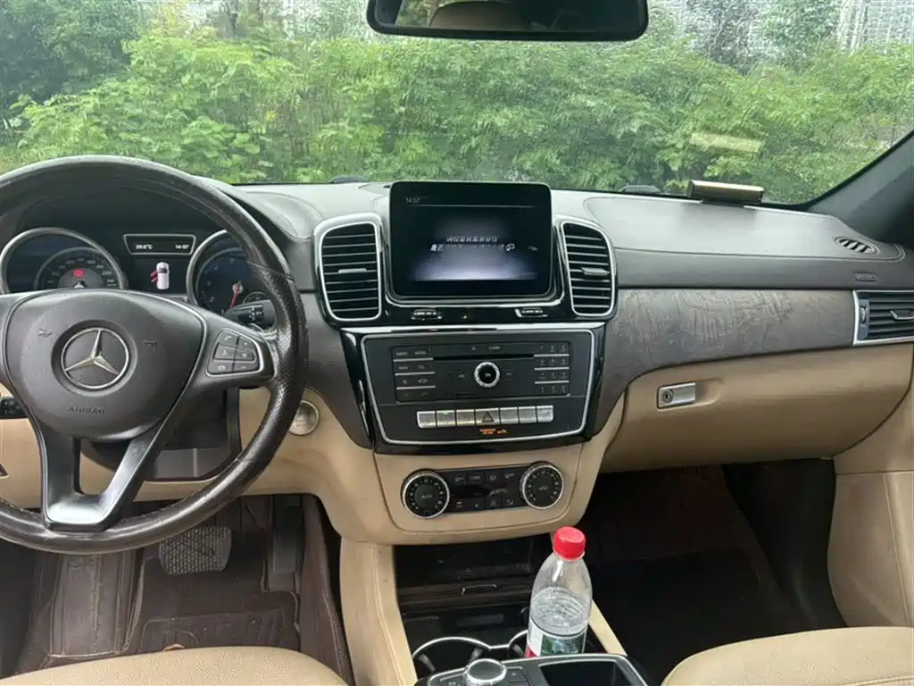 Mercedes-Benz GLE 2017 GLE 320 4MATIC Dynamic фото 8
