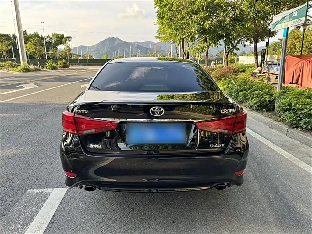 Toyota Crown 2018 2.0T Fashion Edition фото 7