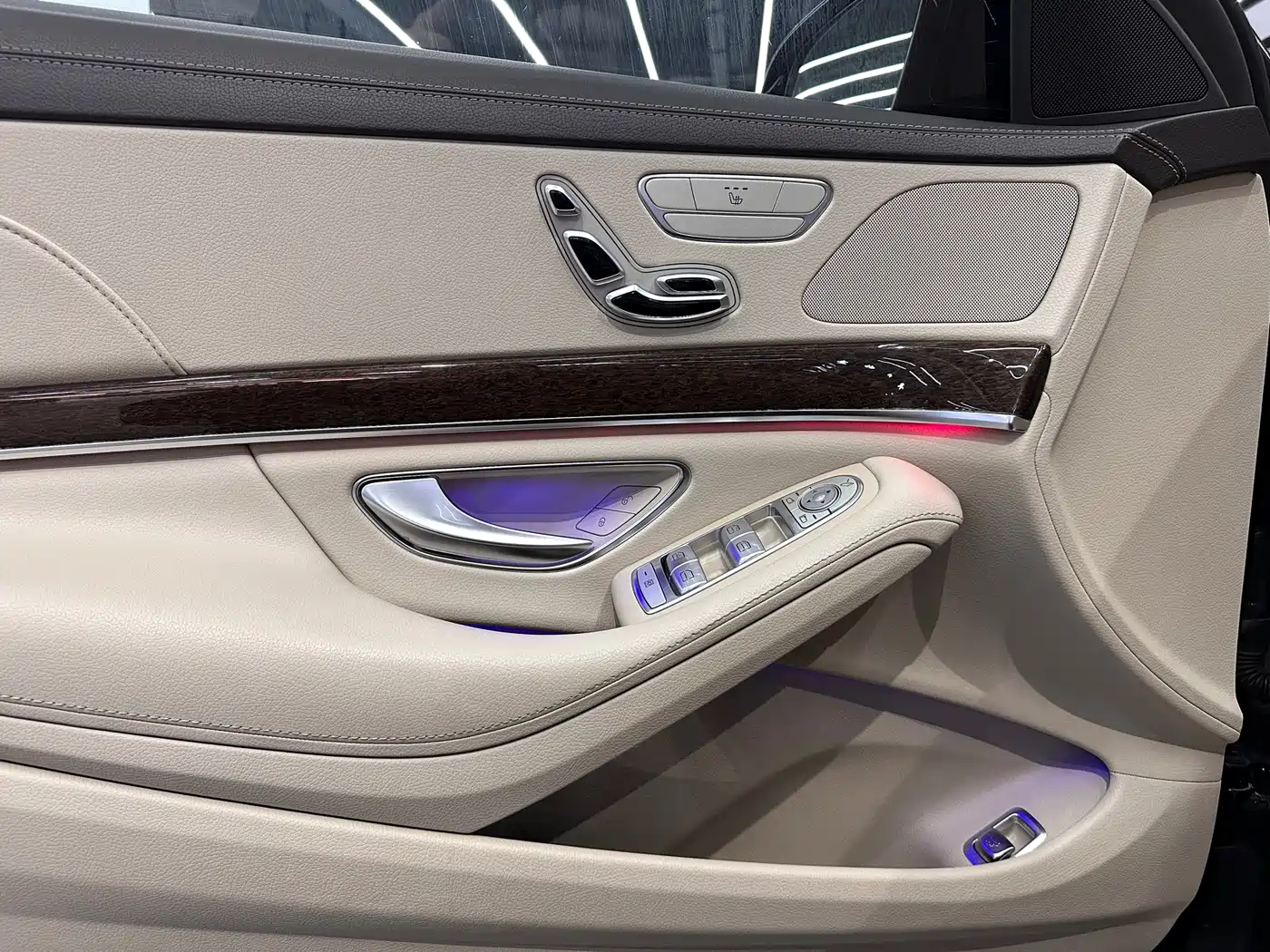 Mercedes-Benz S-Class 2019 S 320 L фото 4