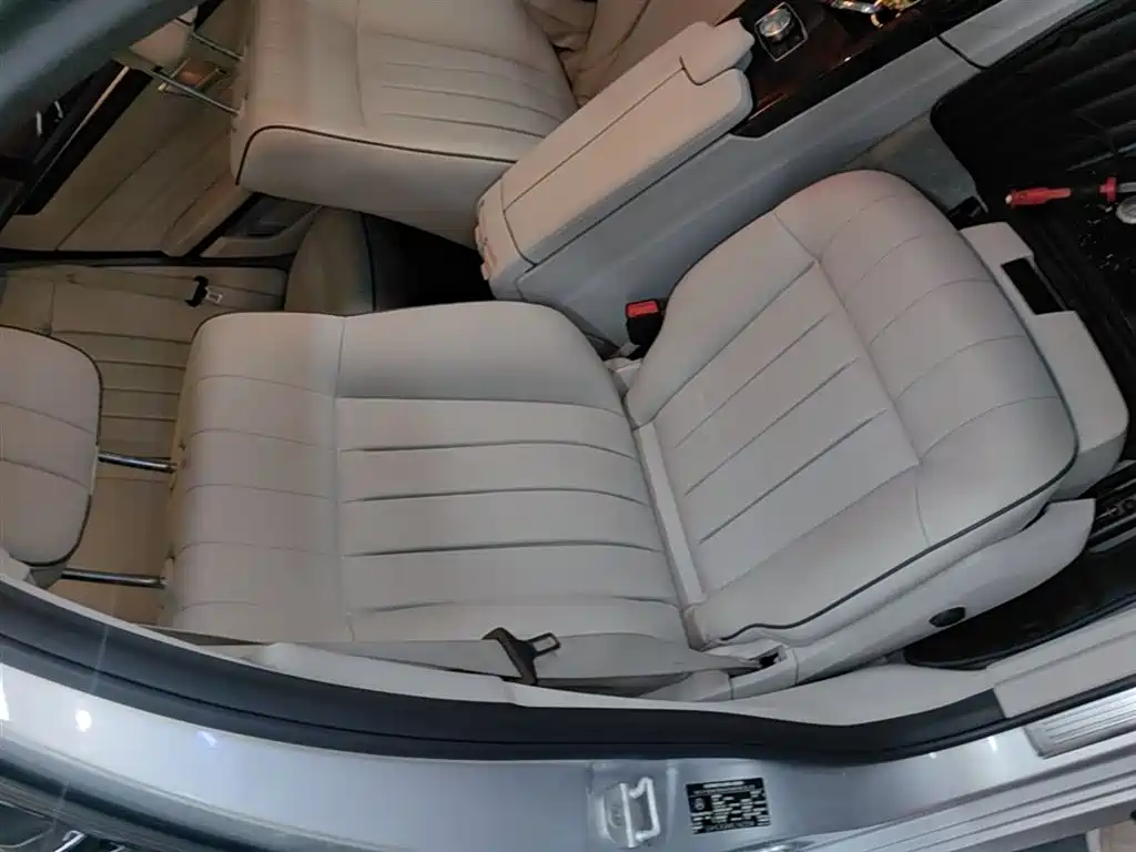 Mercedes-Benz E-Class 2015 E 260 L фото 25