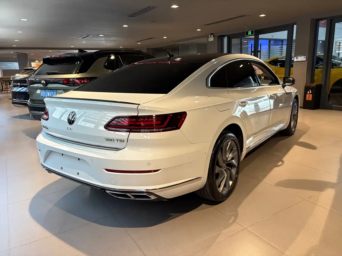 Volkswagen FAW-Volkswagen CC 2021 380TSI Eye-catching Edition фото 11
