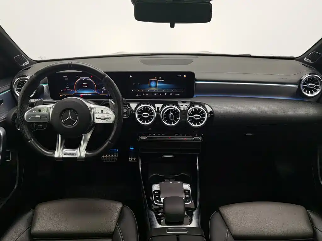 Photo 5 - Mercedes-Benz A-Class AMG