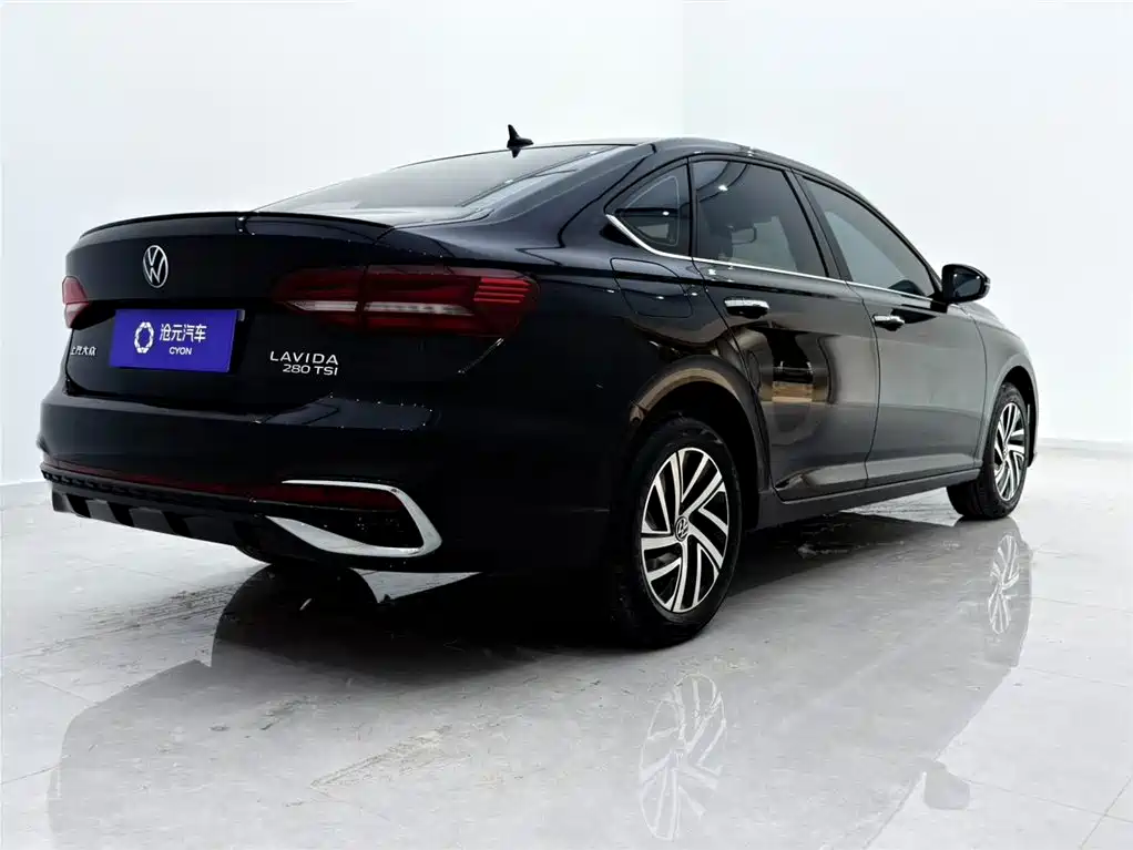 Volkswagen Lavida 2023 280TSI DSG Starlight Comfort Edition фото 6
