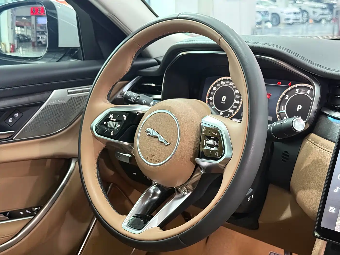 JAGUAR XFL