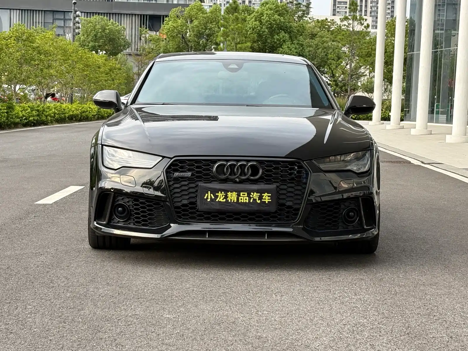 Photo 2 - Audi RS 7