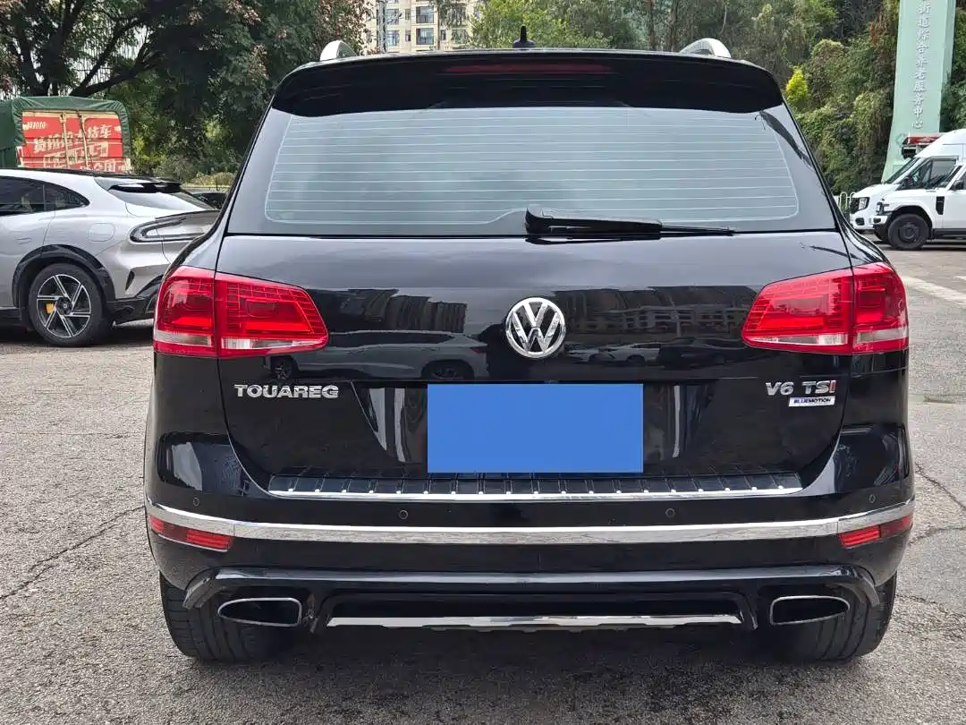 Volkswagen Touareg 2016 3.0TSI High Configuration фото 16