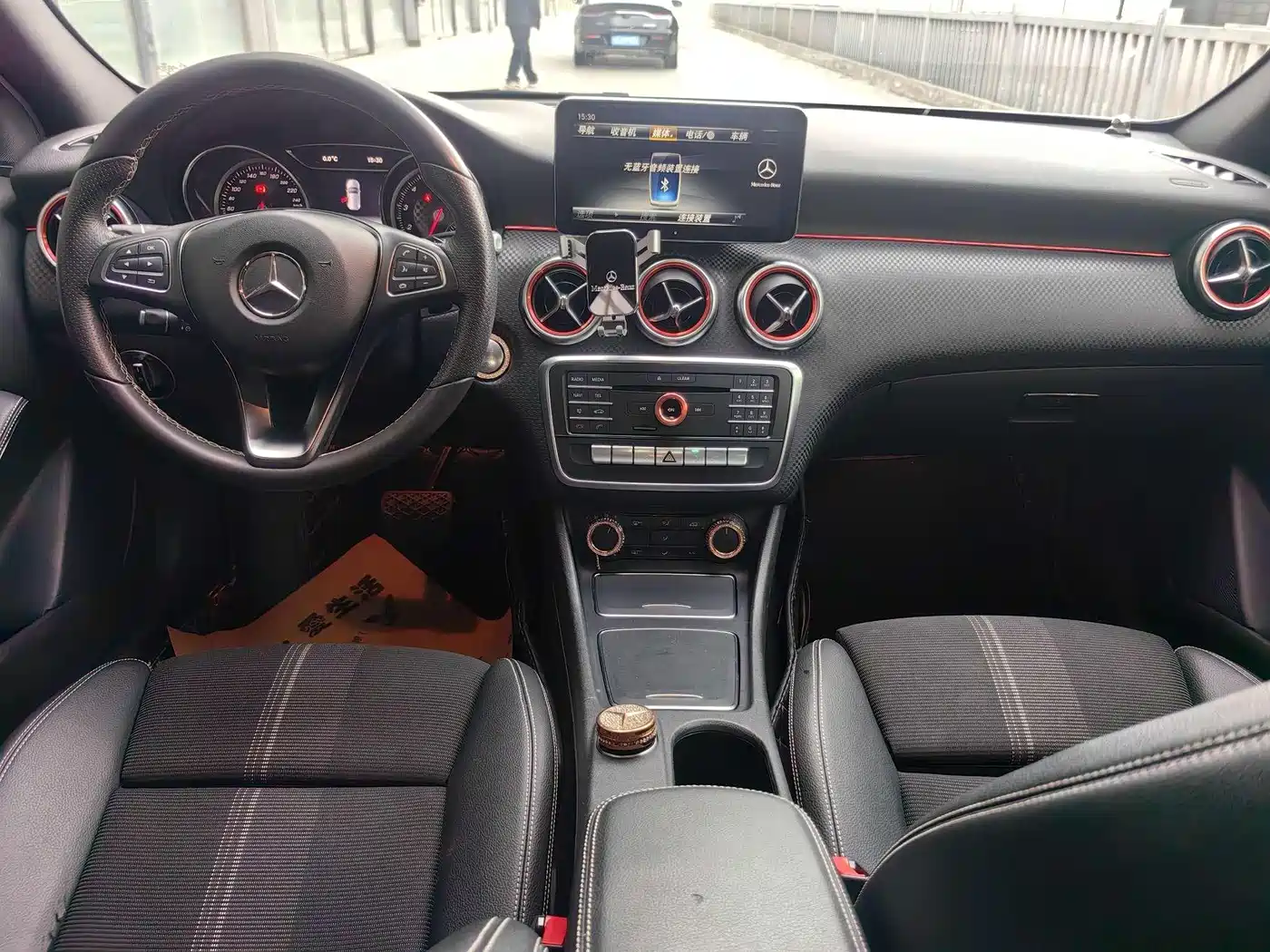 Mercedes-Benz A-Class (Import) 2017 A 200 Fashion Edition фото 7